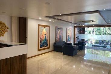 Hotell Heera Residency