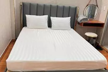 هتل Khách Sạn Vạn Thành đạt