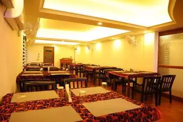 Hotel Stonage