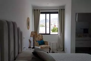 تختخواب و صبحانه Chez Alcinda