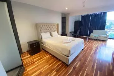 Hotel California Urubamba