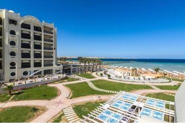 Apartment Inside 5 Star Hotel Private Beach With Reef