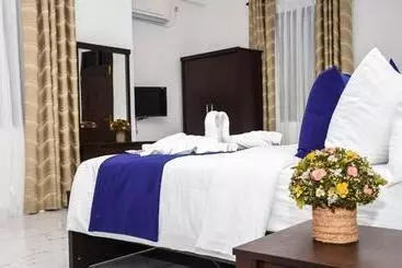 Mamma Raji Hotel   Freedom Paradise