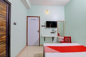 Hotel Oyo Nirmal Guest House