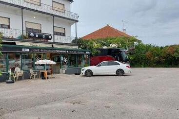 بنسيون Alojamento Da Avó Maria