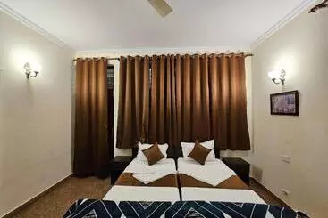 Pension Raj Residency Inn