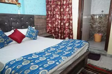 هتل Eden Haveli
