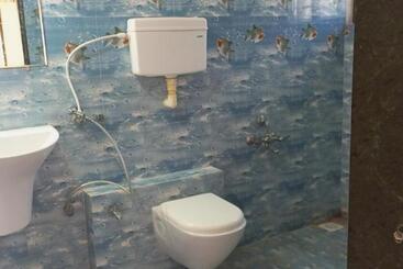 هتل Madhav Bungalow Only Family