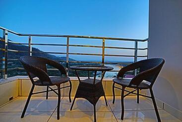 Hotel Nirvana By Guestlo