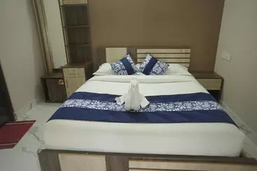 Luxe Hotel   Rooms & Villas Wayanad