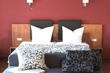 Отель Garni Demmel & Cie