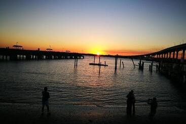 فندق Merida Inn And Suites