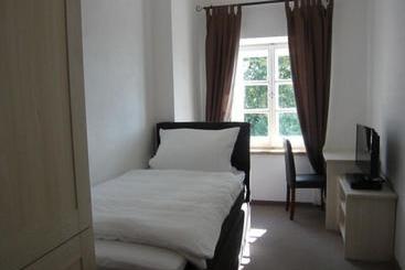 Hotel Pension Lechner