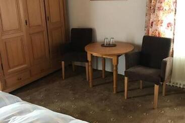 בית מלון כפרי Tannenhof