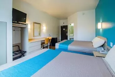 Motel 6 Portland, Or   I 5