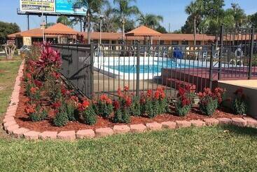 Silver Princess Motel