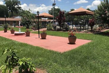 Silver Princess Motel