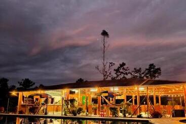 호스텔 Hosteria Licalhe