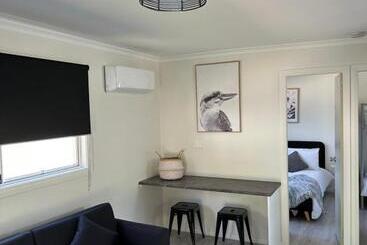 公寓式酒店 Batemans Bay North Bush Cottages