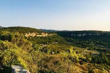 Aamiaismajoitus (B&B) Histoire De Cru