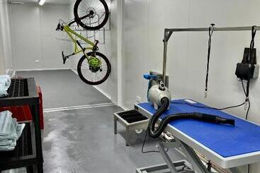 Bike & Boot Inns Peak District   Leisure Hotels For Now