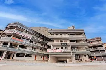 ホテル Collection O Kanha Inn