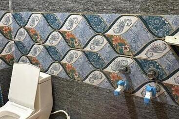 هاستل Gopalji Pg