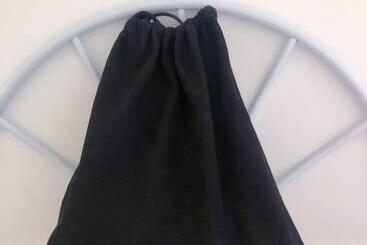 Pensjonat Si & Daniel Home Near Yvr Airport & Skytrain Separate Entry Free Parking