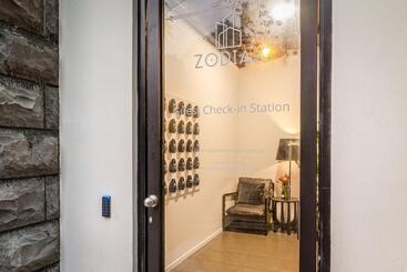 هاستل Lovely Studio Room In Prime Location!