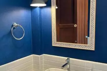 Aamiaismajoitus (B&B) The Little Clay House