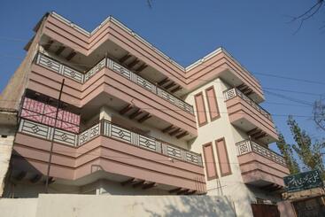 هتل Super Luxury Apartments