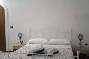 ベッドアンドブレックファースト Affittacamere Prezioso