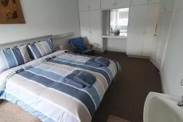 Bed and Breakfast Keeles Townhouse