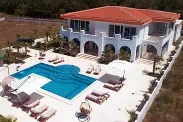 تختخواب و صبحانه Villa 100 Palme