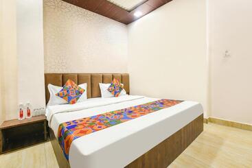 Fabhotel Shiva Residency