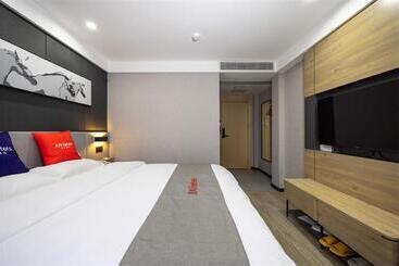 Junyi Hotel Yongzhou Dao County Middle Xiaoshui Road