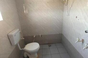 Oyo Hotel Purnima Palace