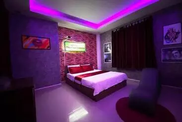 Cozi 5 Hotel & Apartment