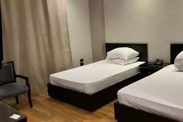 هتل Cairo Plaza Guest House