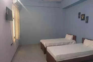 Hotel Oyo Nehra Tower