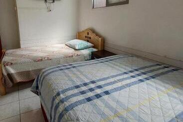 پانسیون Hostal Venecia