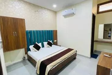 Hotell Av Grand