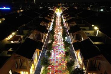 Отель Wyndham Lynn S Times Thanh Thủy