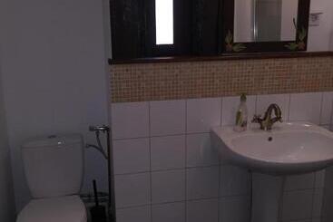 پانسیون Casa Bunicilor