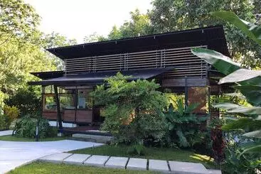 هتل Arenal Glamping