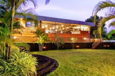 Hotel The Sentosa Villa By Nexotte