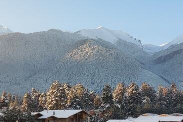 Lägenhetshotell Local Stay Hotel, Bw Signature Collection