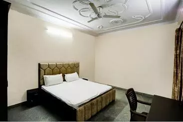Oyo Hotel Tulip Inn