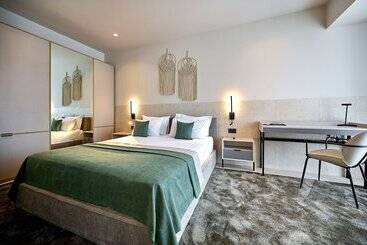 شقة فندقية Alezzi Infinity Resort & Spa