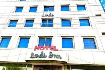 هتل Lords Inn